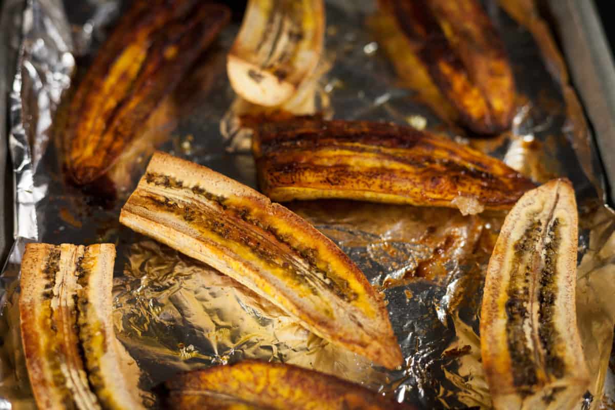 Baked Plantains with Garlic and Butter